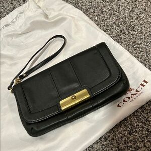 Coach Kristin black Leather Buckle Flap Closure Clutch Wristlet Wallet